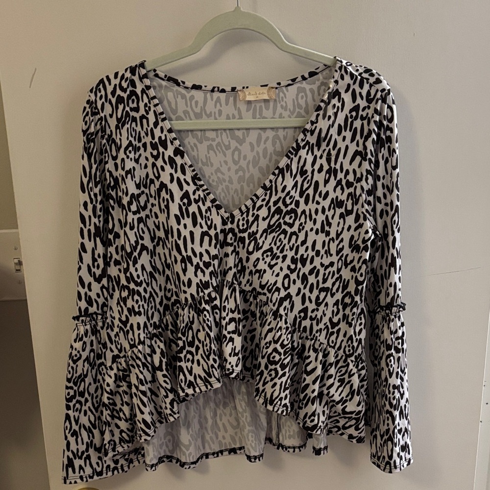 Alters State Leopard Print V-Neck Women's Top
